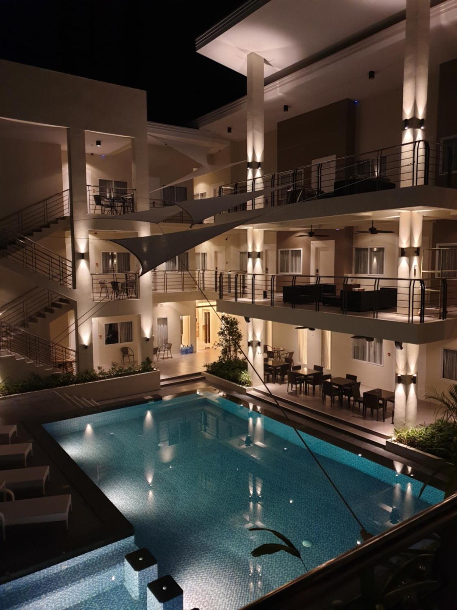Rovira Suites Ντουμαγκέτ Εξωτερικό φωτογραφία